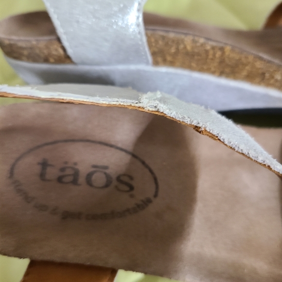 Täōs Wedge Sandals Silver - Picture 6 of 10